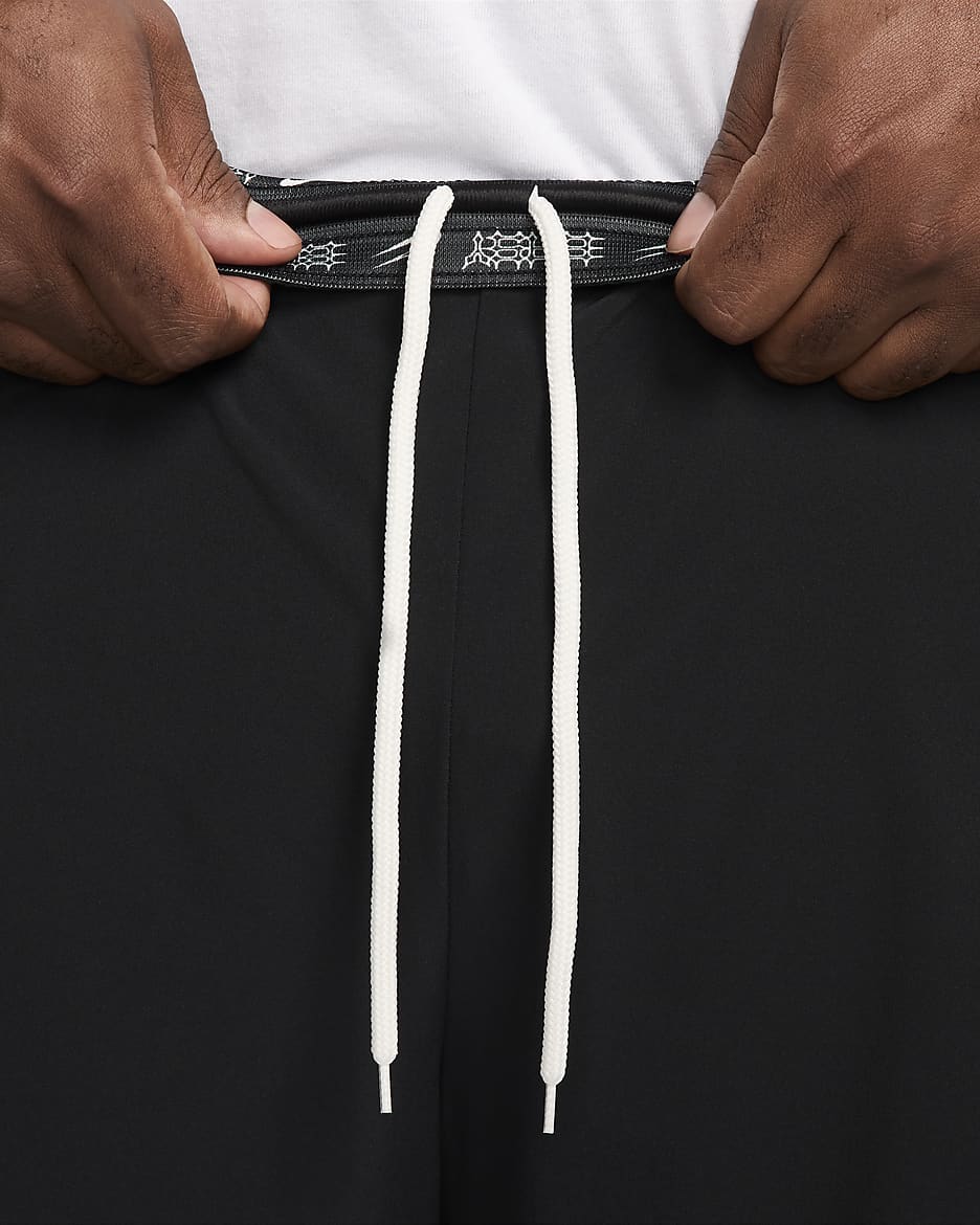 Kevin Durant Men s 4 DNA 2 in 1 Basketball Shorts. Nike